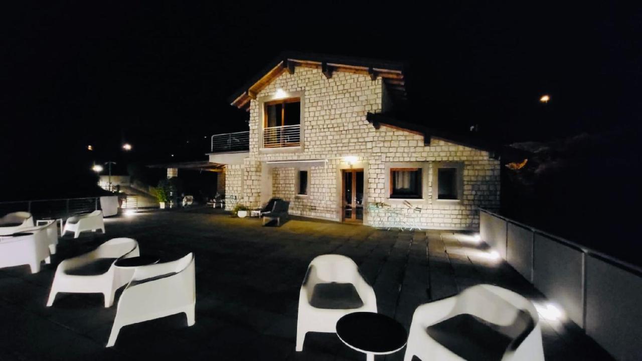Vela Di Soleville Camere Con E Senza Vista Lago Con Ristorante & Pizzeria Сале-Маразіно Екстер'єр фото