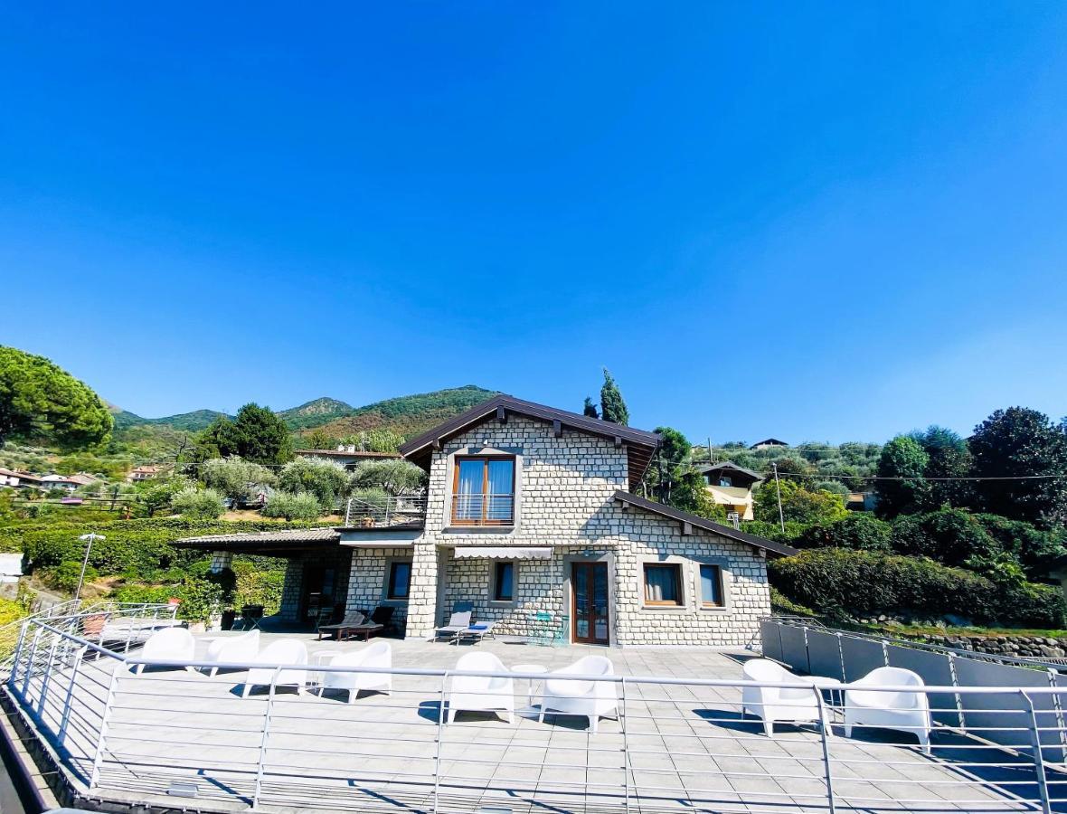 Vela Di Soleville Camere Con E Senza Vista Lago Con Ristorante & Pizzeria Сале-Маразіно Екстер'єр фото